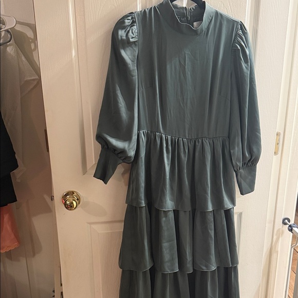 Dainty Jewells Dresses & Skirts - Dainty Jewells Teal Tiered Long Sleeve Maxi Dress
